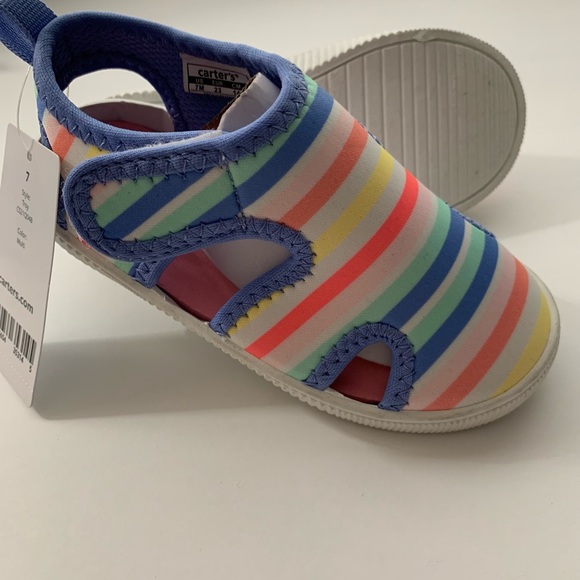 Carter’s girls Water shoes/sandal size 6 or 7 multi color - Picture 5 of 15